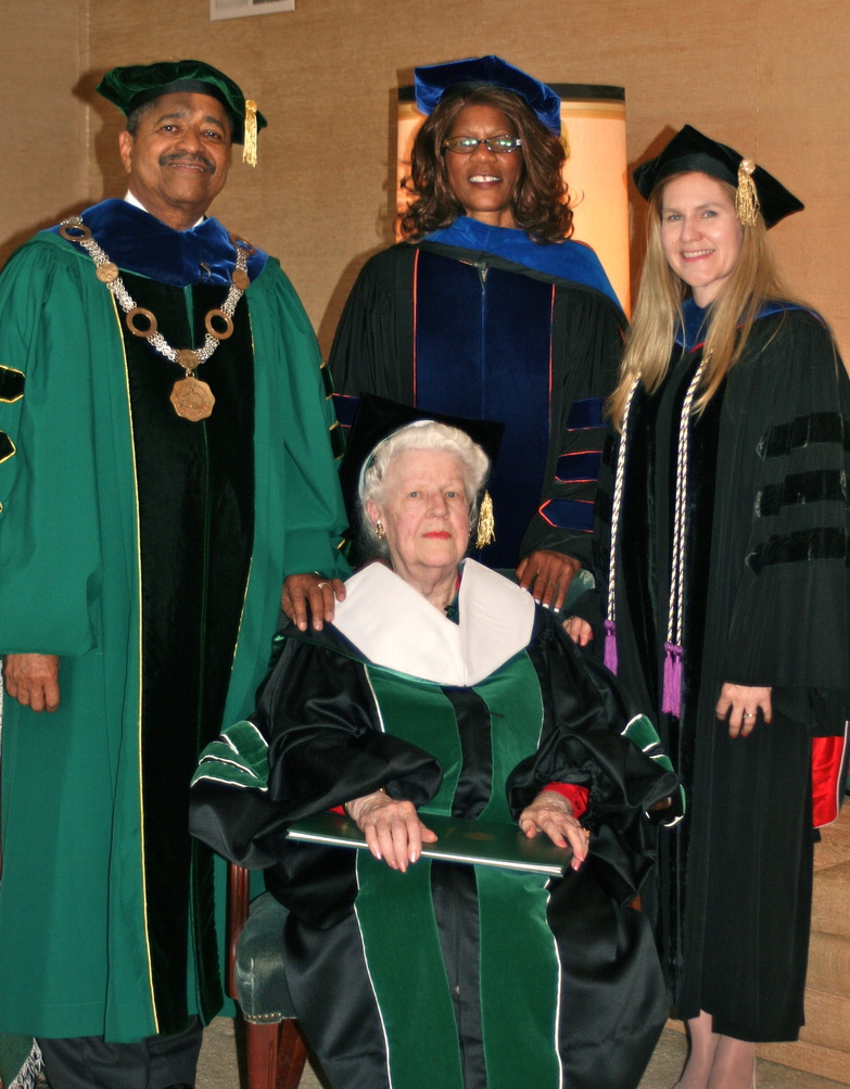 Ardent Ohio University supporter, arts education champion Violet Lenore